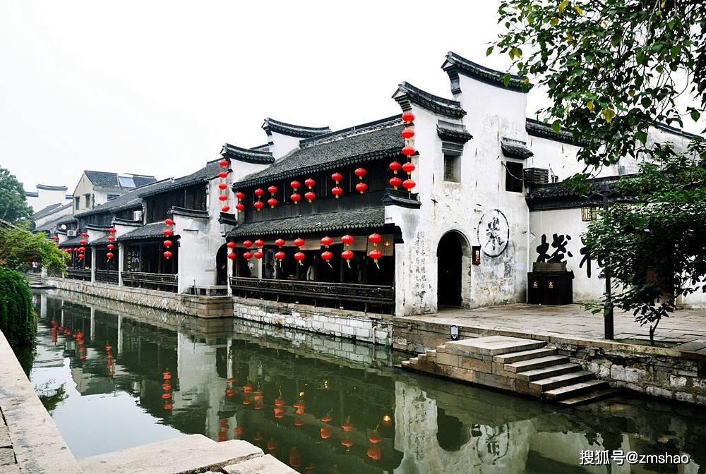组图:天津市政协十五届二次会议开幕